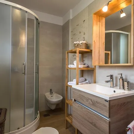 Modern Sol Anima With Private Pool Jakici