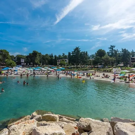 Modern Sol Anima With Private Pool Jakici